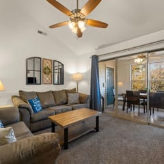 Luxury Lake Vacation at Emerald Pointe